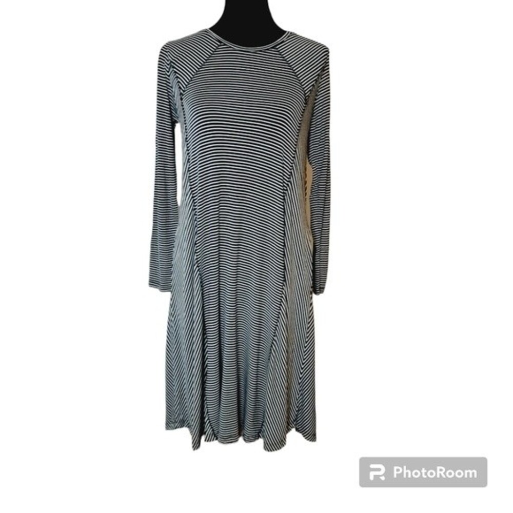 Soft Surroundings Black and White Striped Long Sleeve Jersey Knit midi Dress